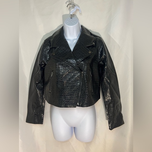 ModCloth Crocodile Rock Moto Faux Leather Jacket, size small in black, BNIB! - Picture 1 of 11